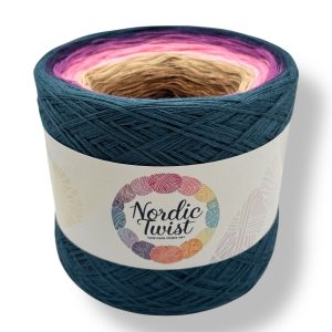 Alternative view of M16 - Forest Berry Dream