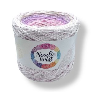 Alternative view of M18 - Delikat Kvinna