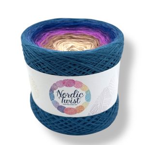 Alternative view of M22 - Modig Kvinna